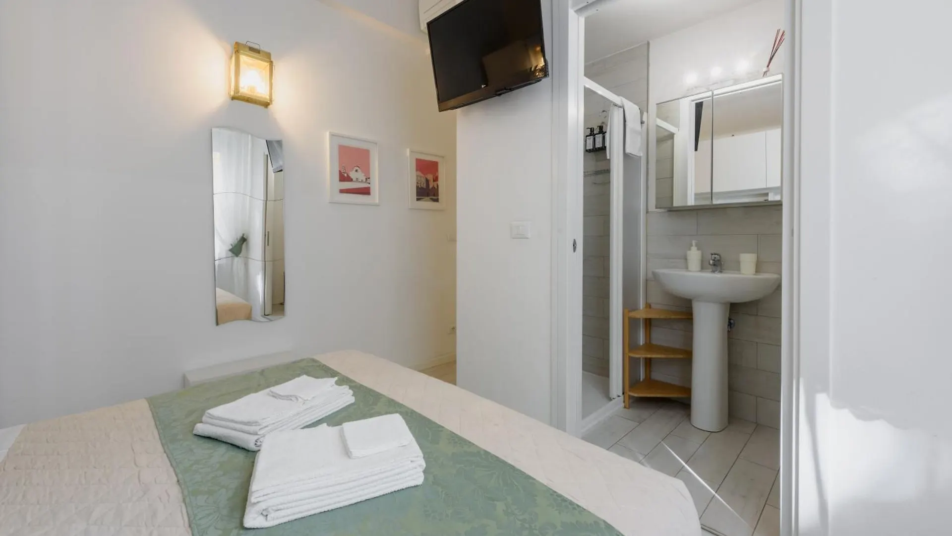 Soderini Apartments By Mmega Florence